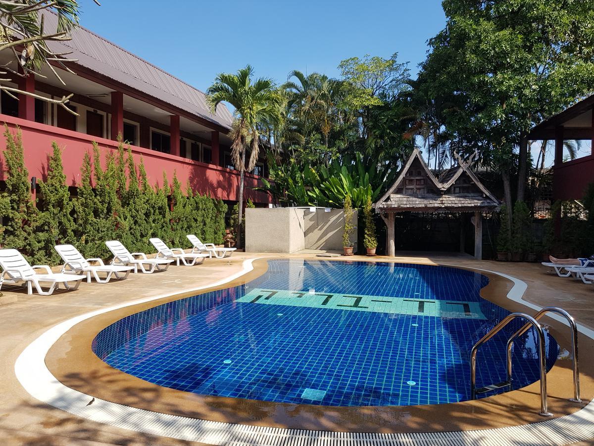 Red Brick Hostel Chiang Mai Exterior photo